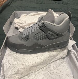 Jordan Smoke Grey Retro Sneakers
